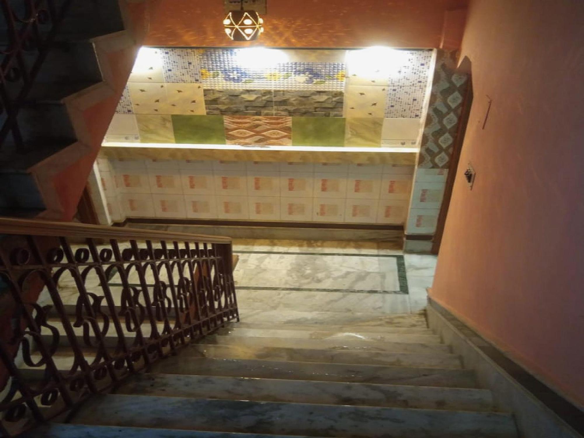 Hotel O Palace Inn Near Acropolis Mall Jadabpur Bagian luar foto
