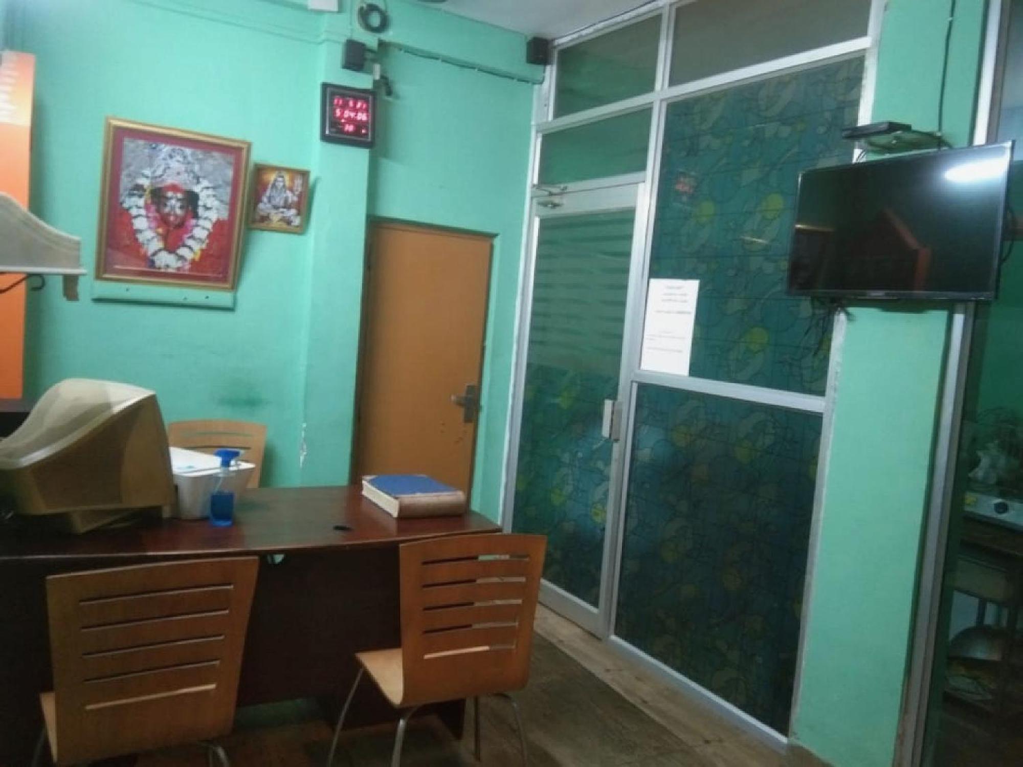 Hotel O Palace Inn Near Acropolis Mall Jadabpur Bagian luar foto